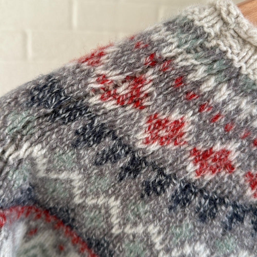 LL Bean Classic Heritage Fair Isle Cream Gray 100% Lambs Wool Women’s Sweater M - Picture 14 of 17